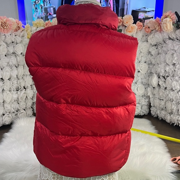 Polo by Ralph Lauren women’s  Red Puffer Vest - Picture 9 of 16
